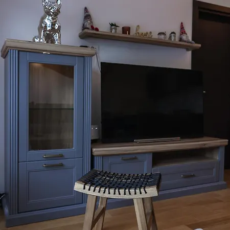 Anja Sousza アパート コパオニク